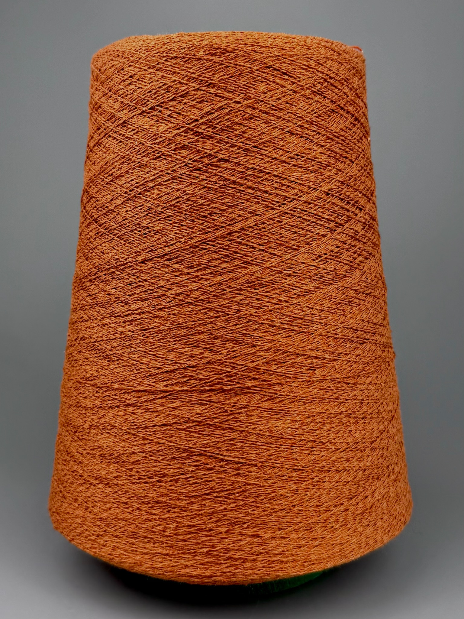 Toscano S.r.L. Art. Spezz 852 Nm 2/34 – Garn aus Seide, Baumwolle und Viskose col. 4288 Rost foto 2